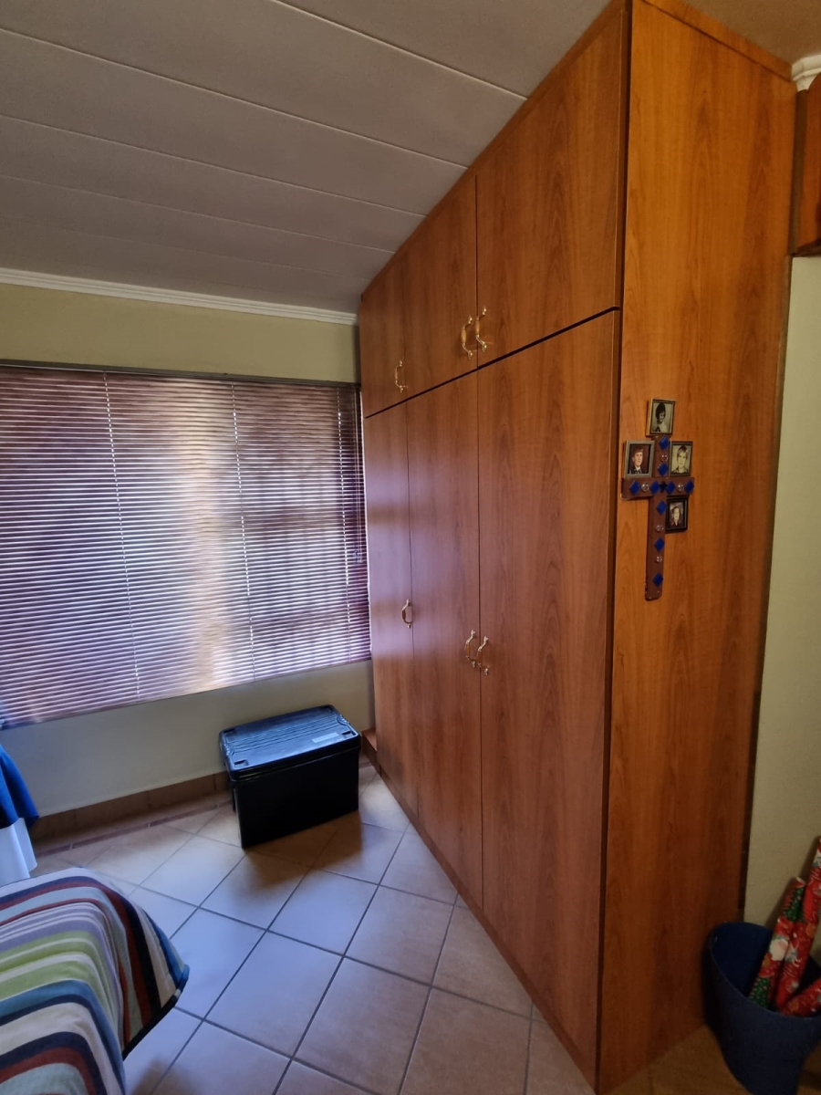 4 Bedroom Property for Sale in Christiana North West
